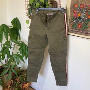 Cargo side strip pants
